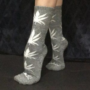 SOLD Plant Life Crew Sock